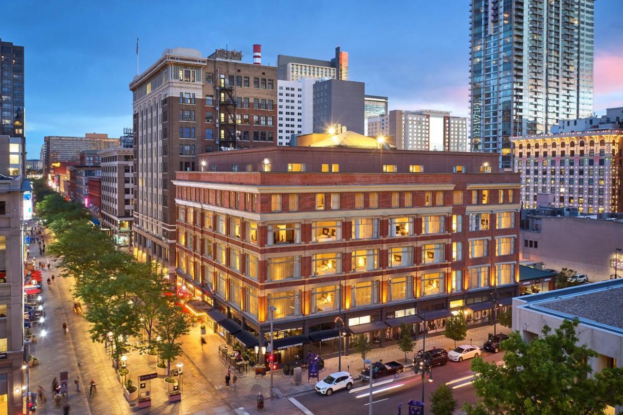 Courtyard By Marriott Denver Downtown Exterior foto