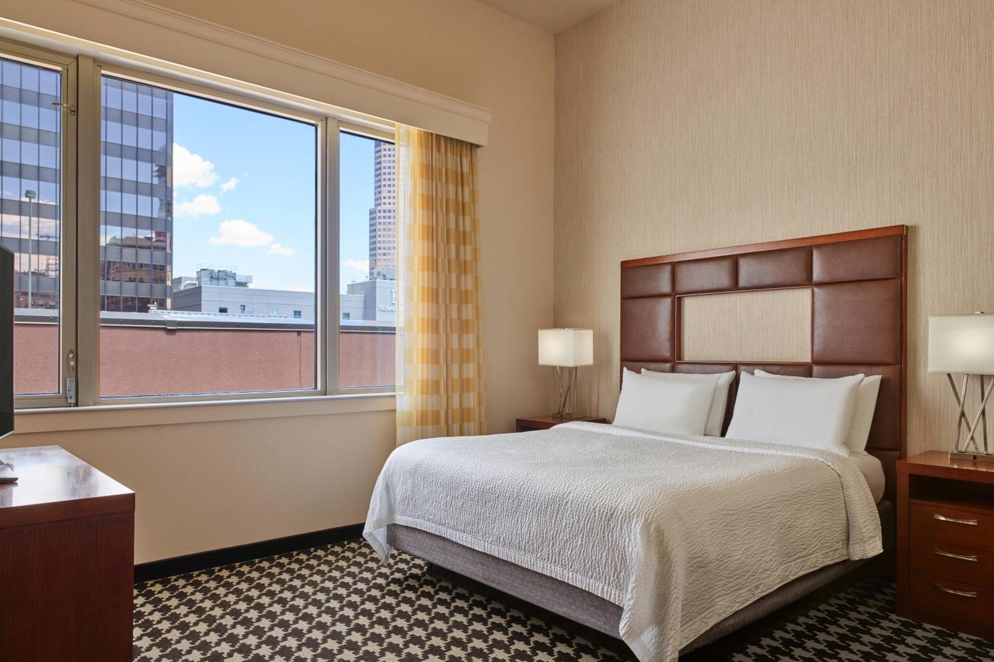 Courtyard By Marriott Denver Downtown Exterior foto